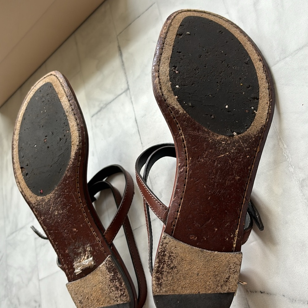 Burberry Reason Buckle-strap Brown Leather Flat Sandals - Picture 11 of 15